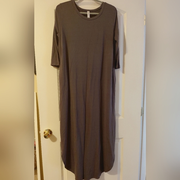 Cozy Gray Zenana Curve Hem Maxi Dress Side Slits Pockets Dress - Picture 2 of 7